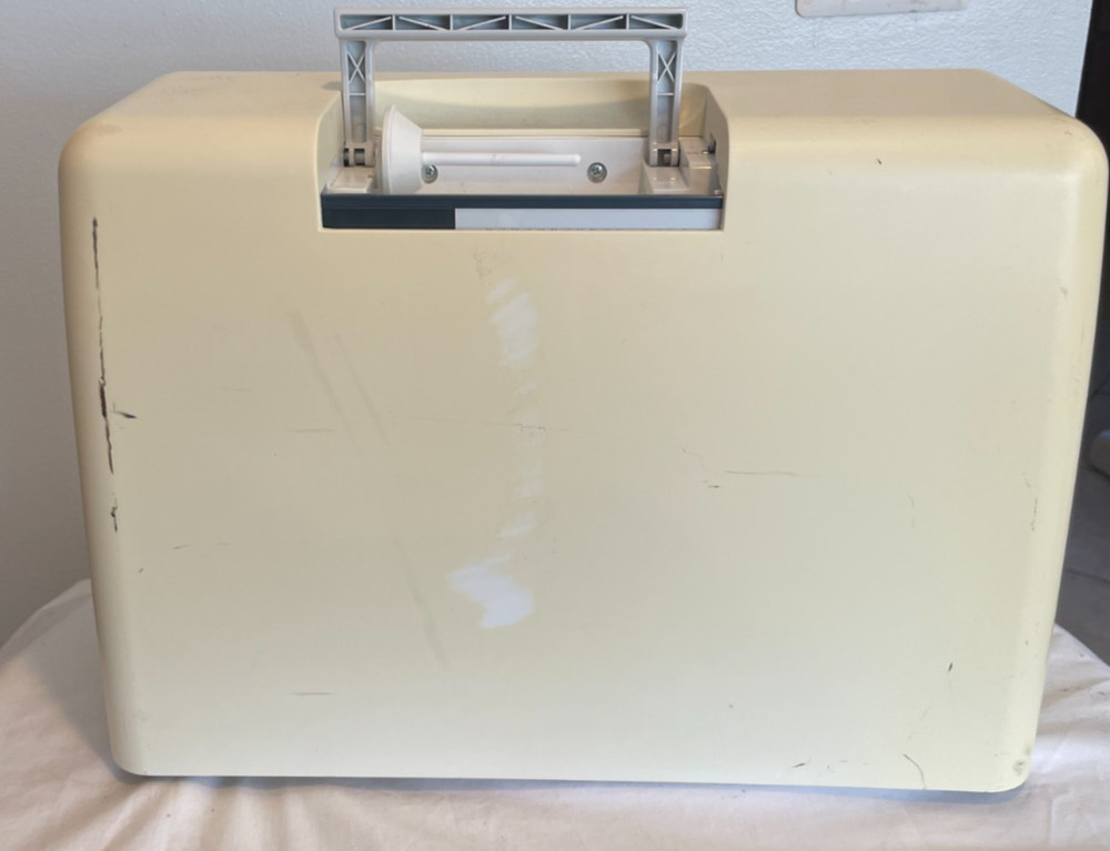 Pfaff Smart 200c Computerized Sewing Machine – 40 Stitches