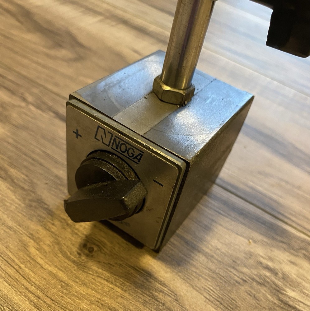 Noga Magnetic Indicator Base Holder