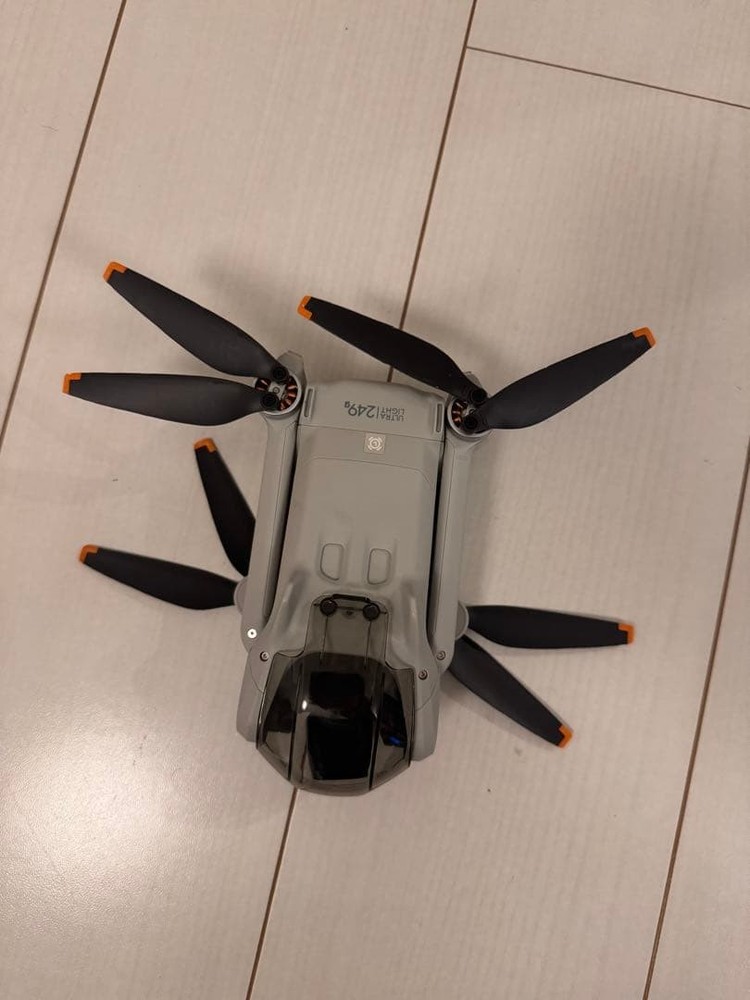 Dji Mini 3 Drone Gray With Remote Controller Compact Foldable Gps Camera Rc