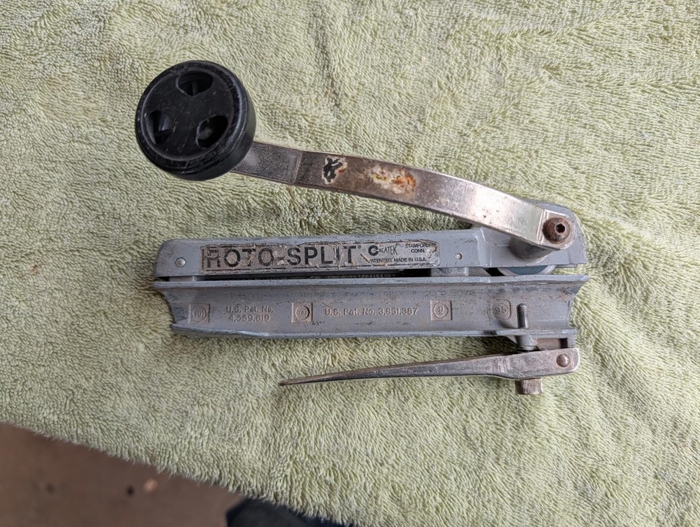 Roto Split SeaTek Cable Cutter Stripper