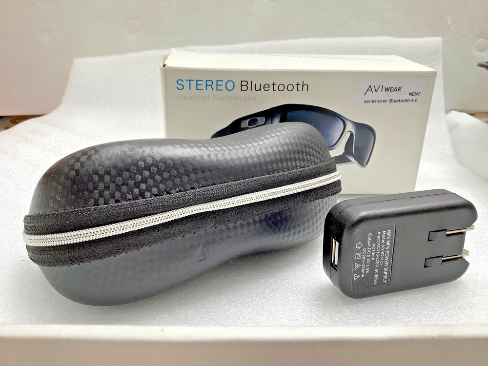 AVI ware Stereo Bluetooth Headset Sunglasses OPEN BOX NEW