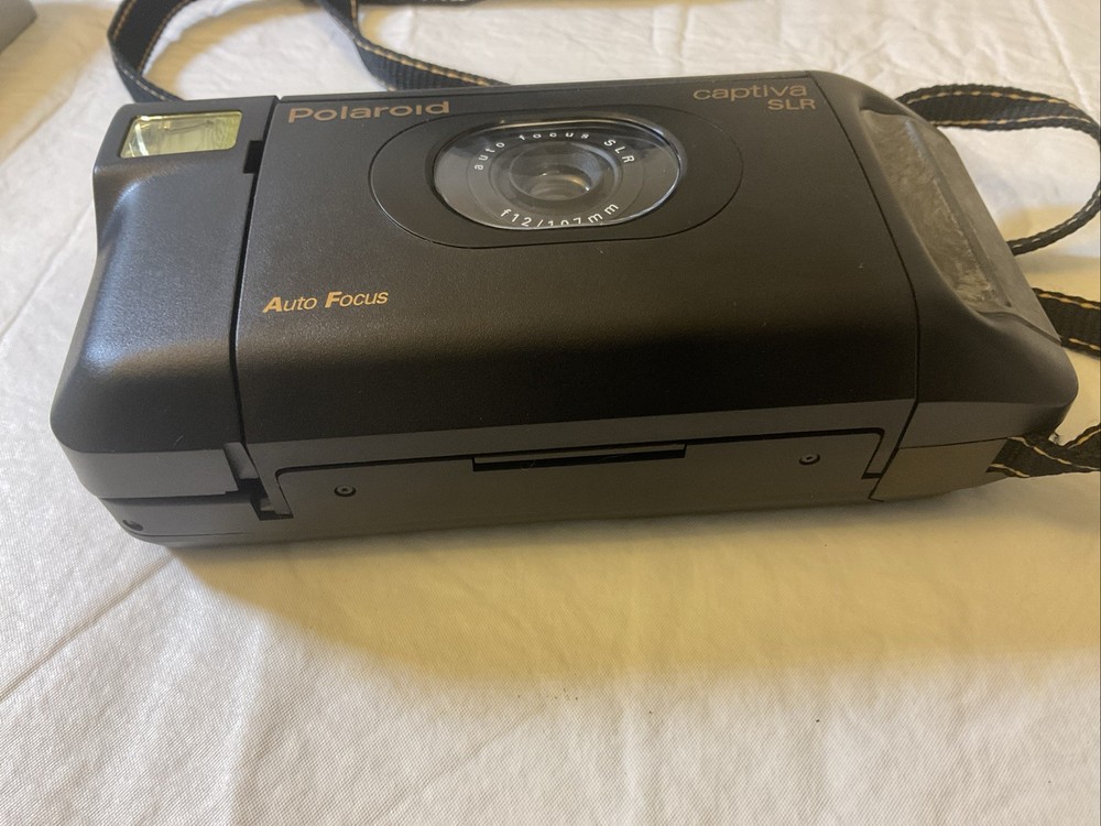 Polaroid Captiva SLR Auto Focus Untested