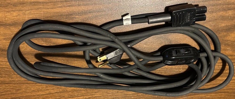 Lowel Tota, power cable, extra bulbs