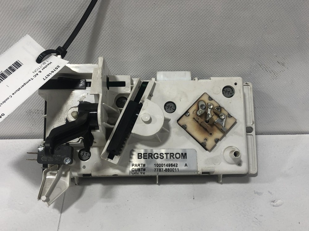 Mack CX VISION Heater A/C Temperature Controls - Used