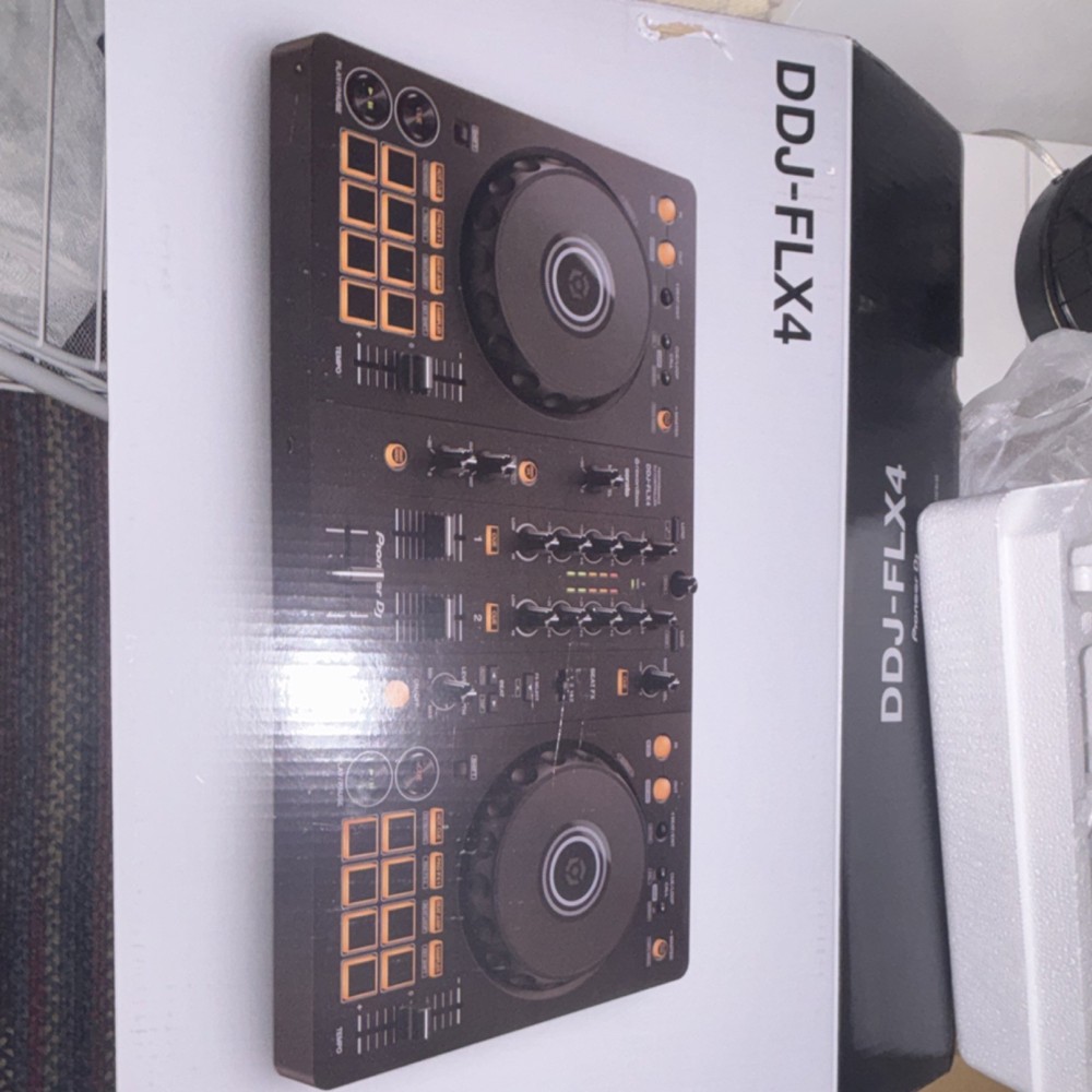 Pioneer DJ DDJ-FLX4 Double Deck DJ Controller Loop/Sampler Beat FX