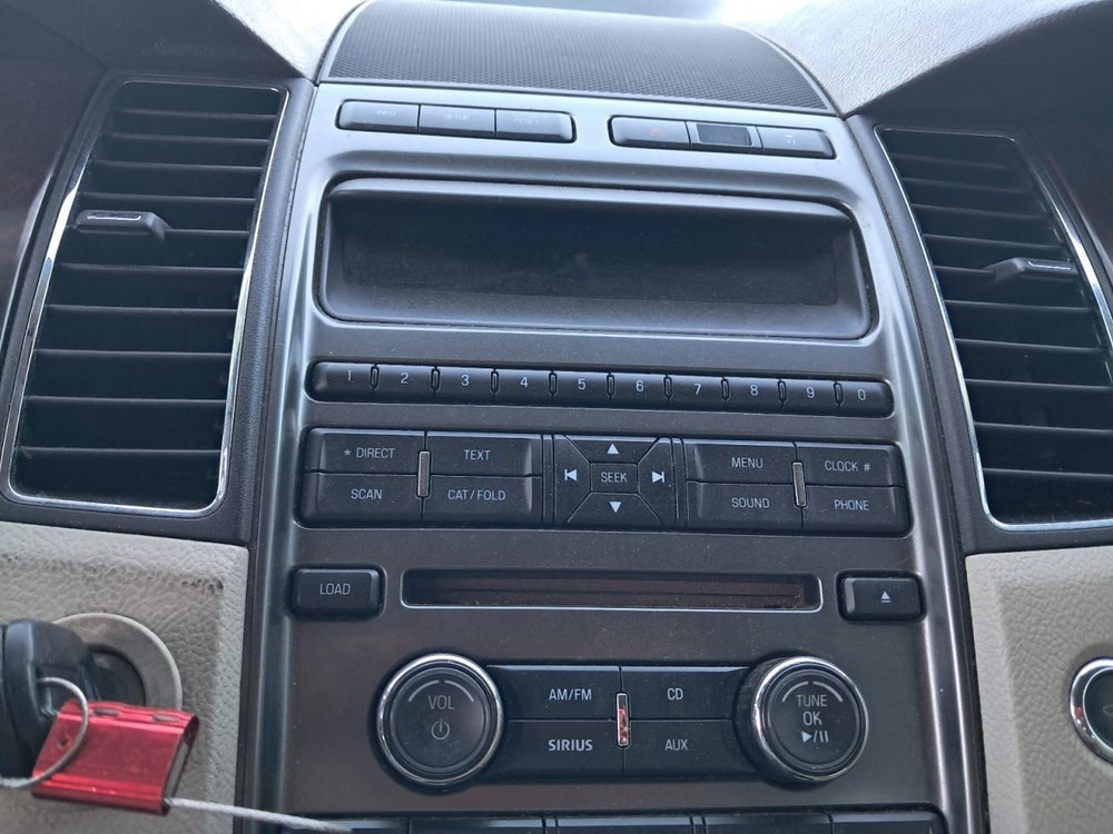 TAURUS 2010 Glove Box 4898459