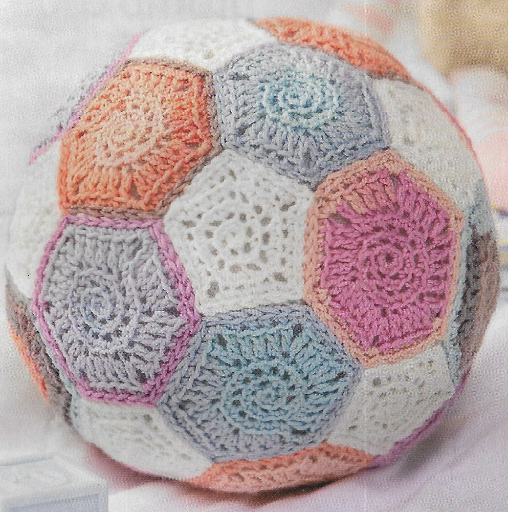 Kaleidoscope Ball crochet pattern instructions