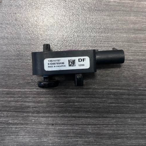 GENUINE GENERAL MOTORS Sierra Silverado Sensor 13514197