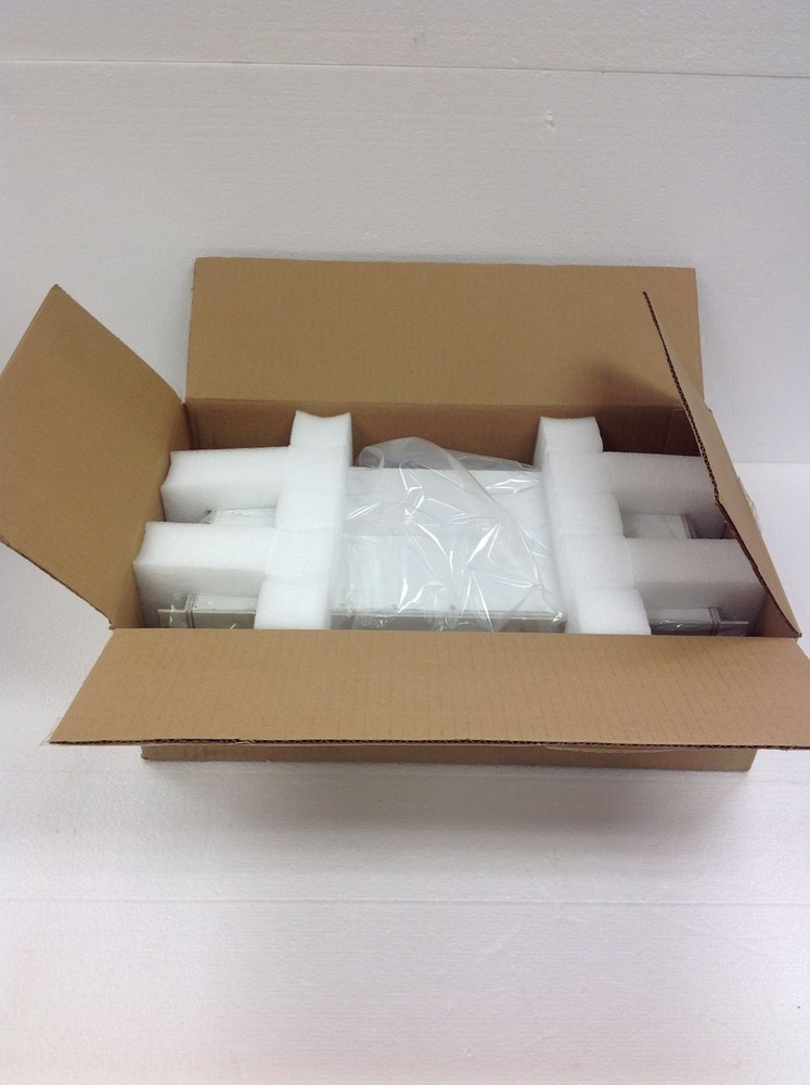 TREEHAVE TECHNOLOGIES RVSFB120RL Remote Diagnostics Rack Mount WORKS QTY