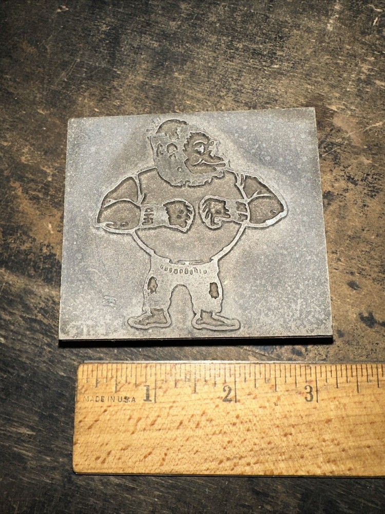 Print Block ( Large Gorilla) Dressed in Pants