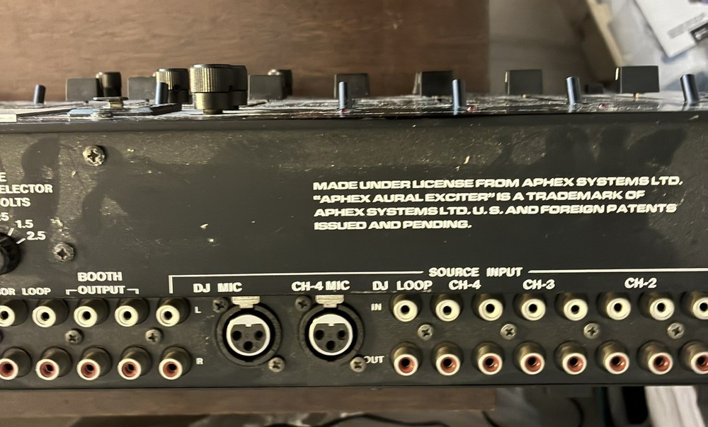 Numark DM1950 PPD Preamp Mixer