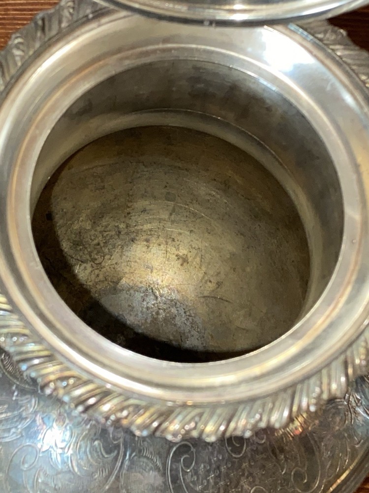 Silver plated Tea Pot With Wooden Handle /England