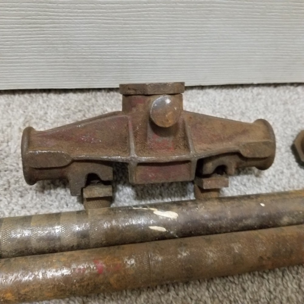 Vintage Reed Pipe Threader Tap Vise