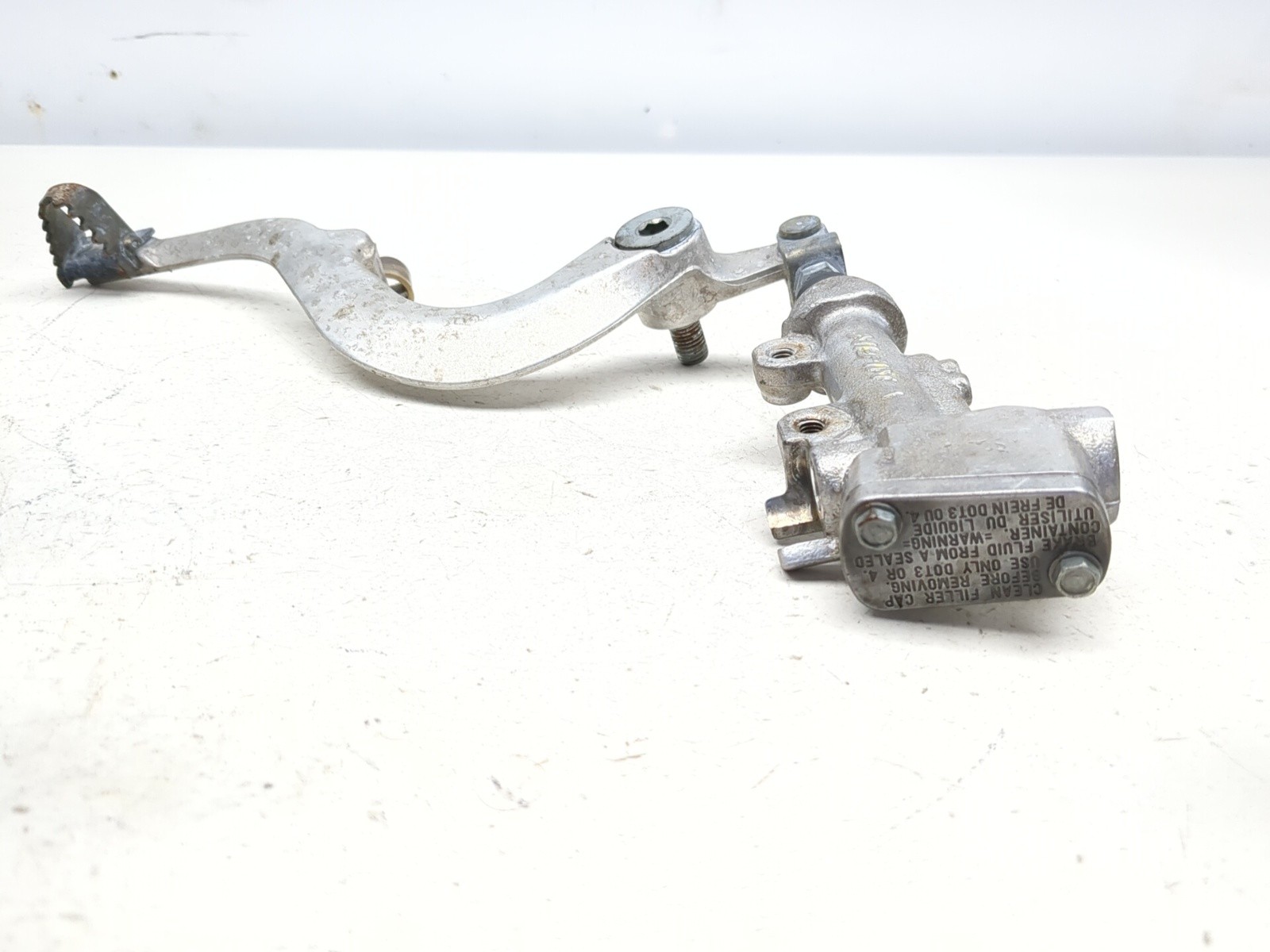 19-23 Kawasaki KX450 Right Pedal & Rear Brake Master Cylinder