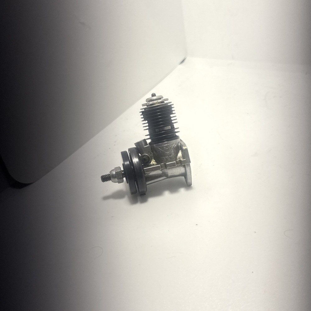 Vintage Wen-Mac WenMac 049 . Mark 7 Model Engine Untested