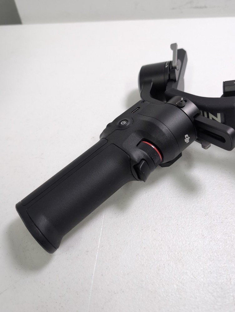 DJI - RS 3 Mini 3-Axis Gimbal Stabilizer - Black =READ=