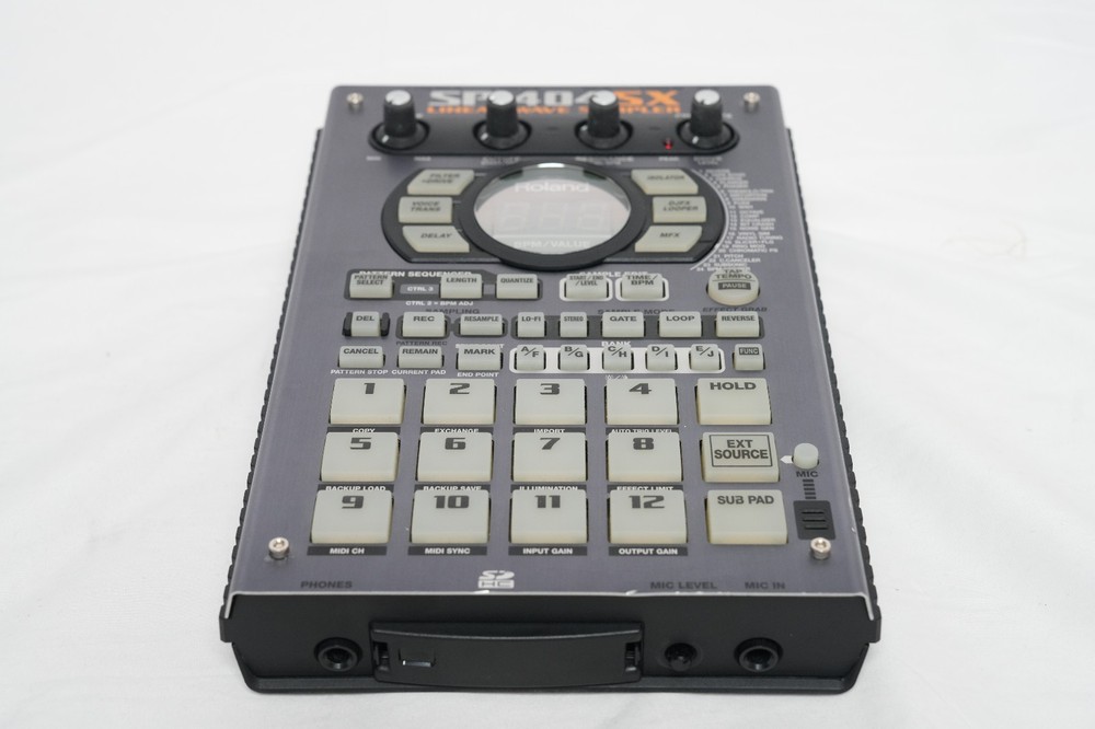 Roland SP-404SX Compact Sampler Compact Linear Wave Sampler