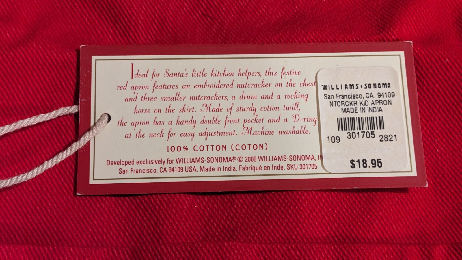 William Sonoma New Child's Christmas Red Apron Waist Tie Neck D Ring 24" x 18"