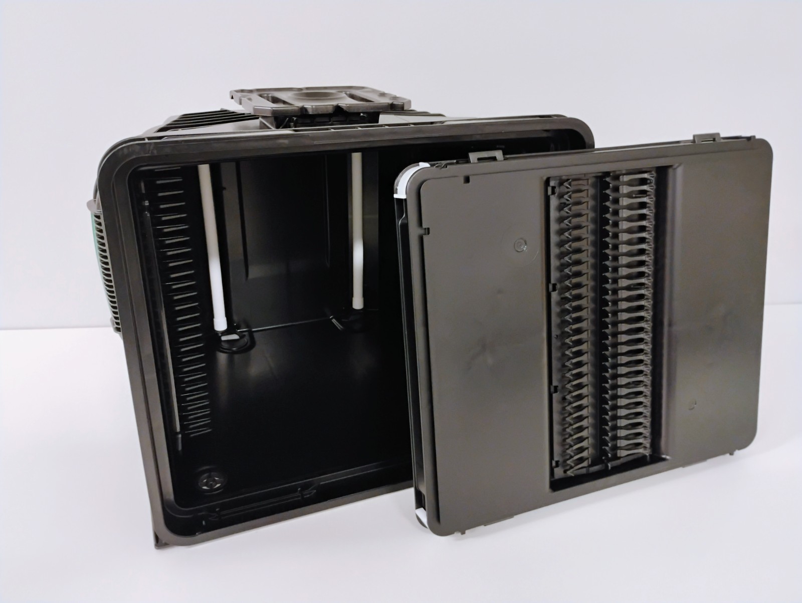 Spectra FOUP, Entegris / Fluoroware, 300mm (12"), 26 Wafer, BLK/BLK Door