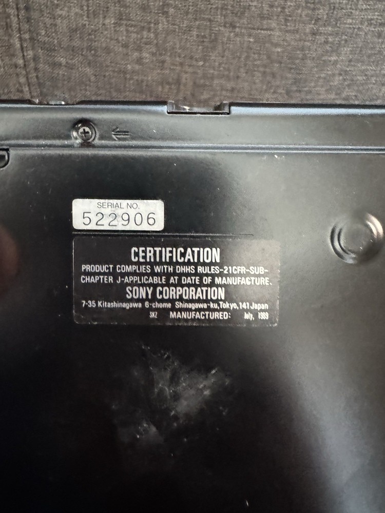 Sony D-2 Discman CD Player - Tested Works