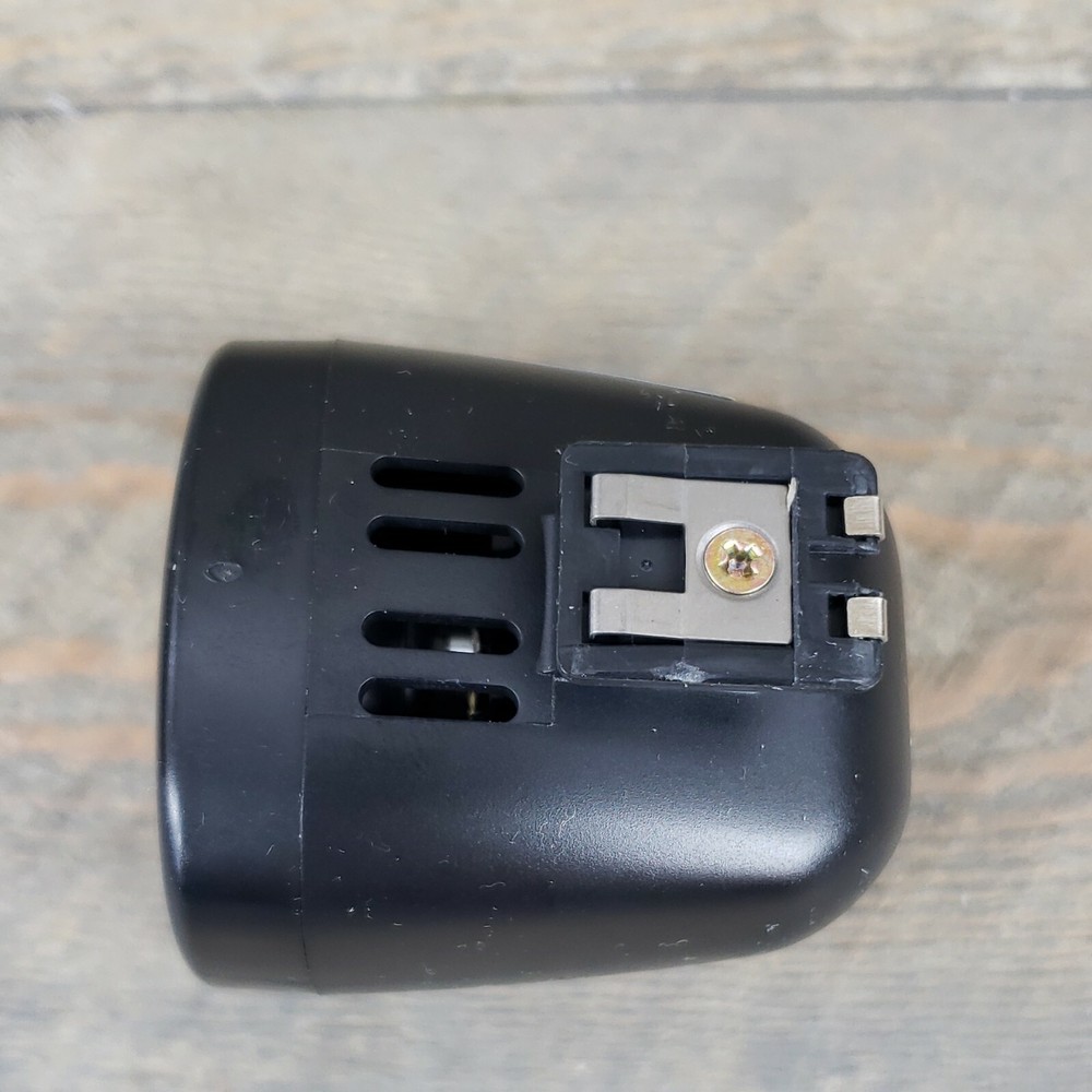 NEW Minolta Compact Video Light VVL-84OU