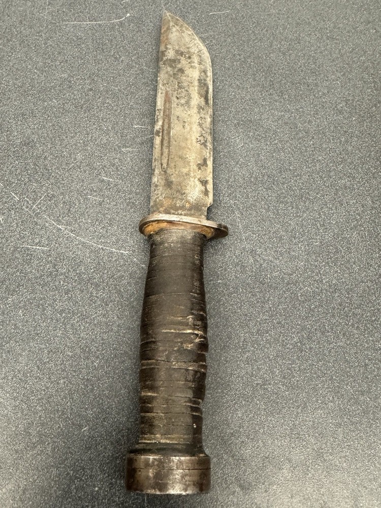 WW2 Quartmaster Camillus Knife 225Q