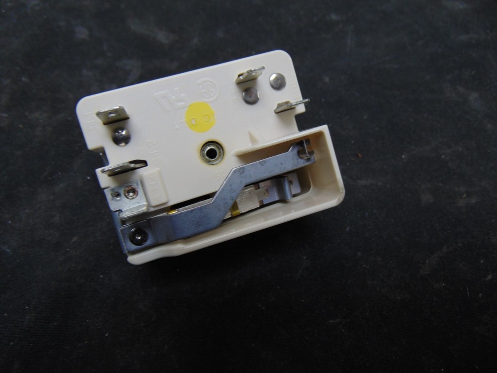 Amana Electric Range AER6303MFS0 Surface Element Control Switch WP3148952
