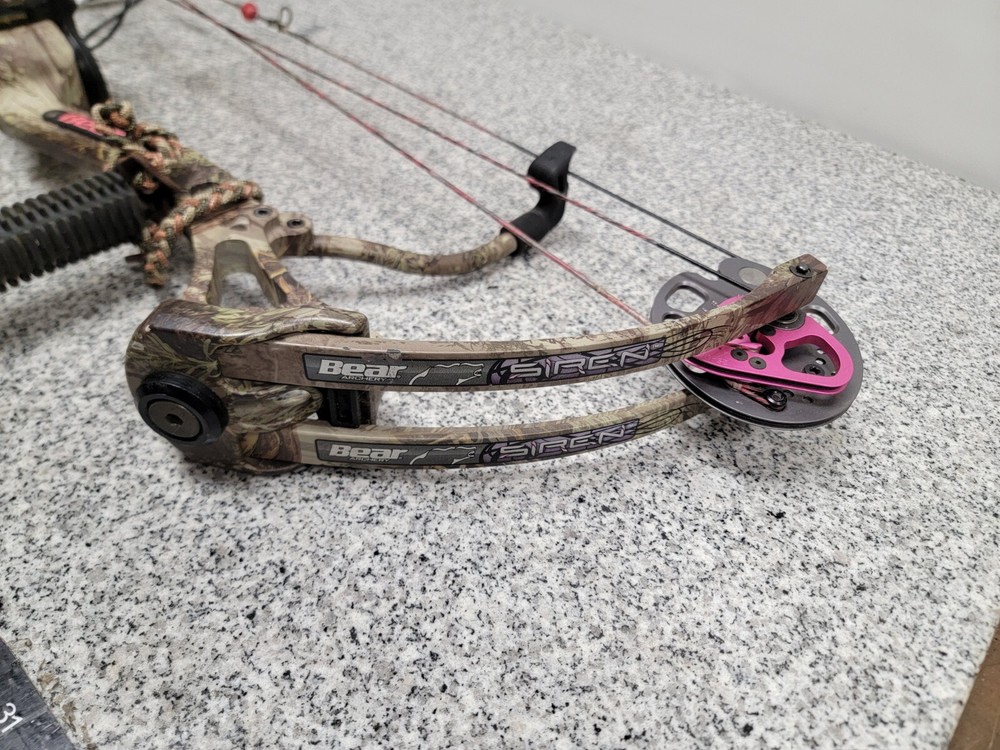 Bear Archery Siren Compound Bow a-x