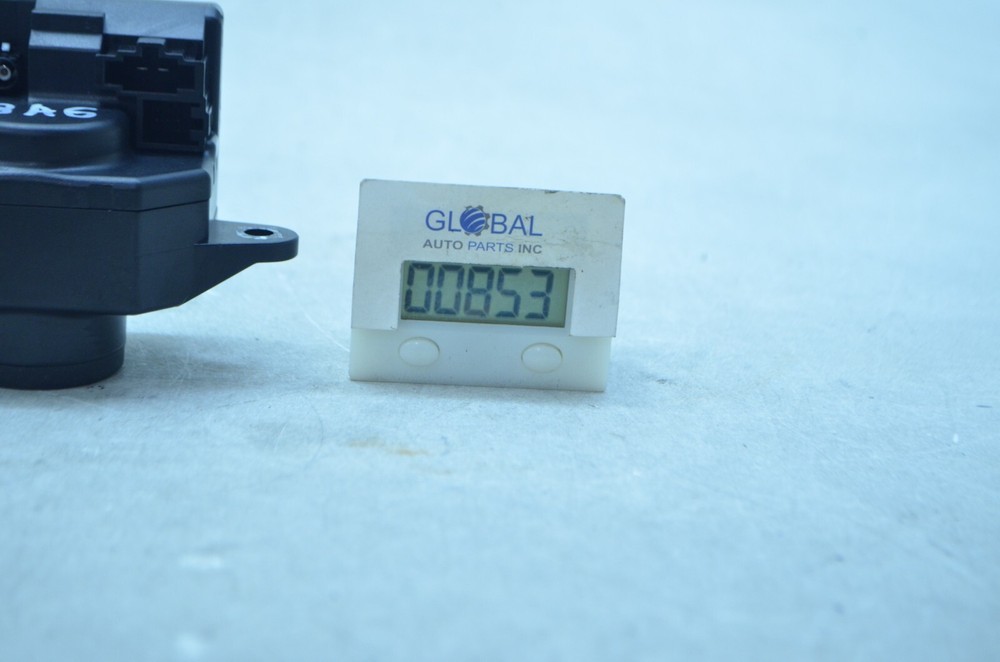 05-08 AUDI A6 IGNITION SWITCH LOCK MODULE OEM