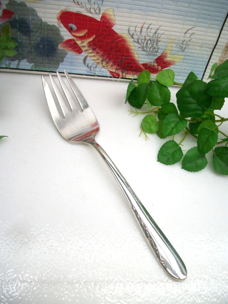 Reed & Barton    SILVER BLOSSOM    Silverplate  Cold Meat Serving Fork   1955