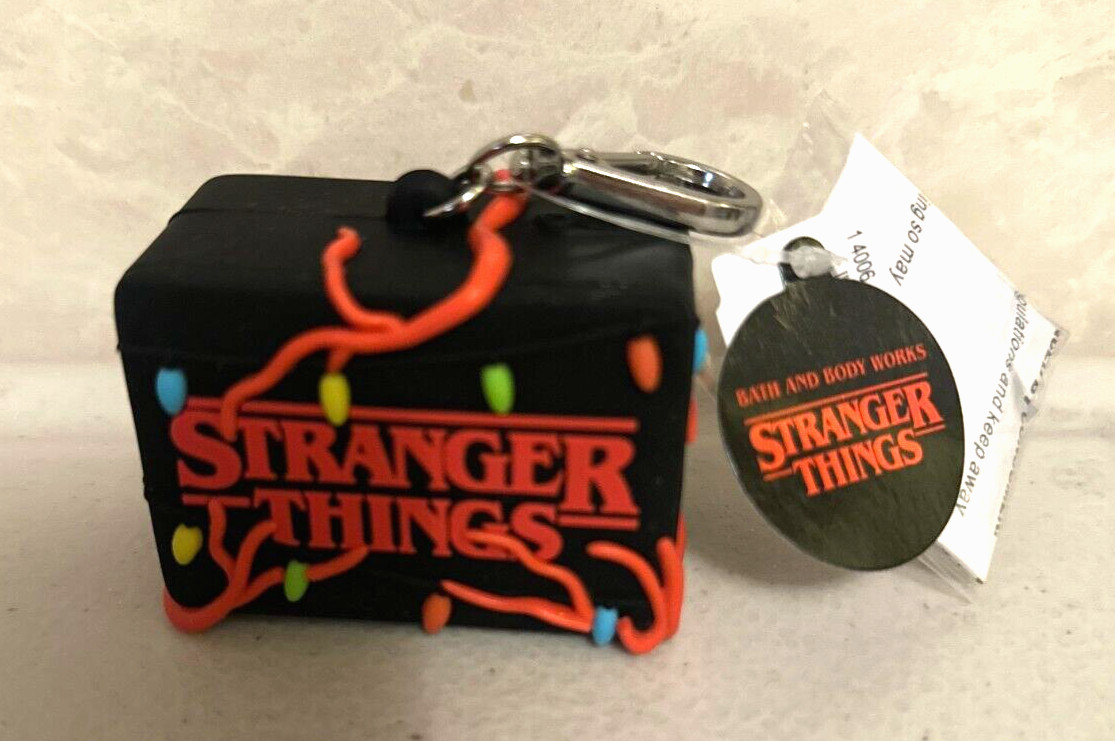 Bath & Body Works Stranger Things Sign LIGHT UP Pocket* Bac* Holder Key Chain 1