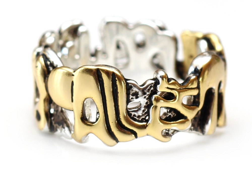 Tracy Bond Wedding Ring Replica