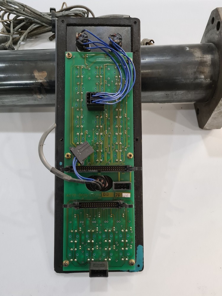 Fanuc roboshot Injection Molding Machine Screw Barrel and control panel