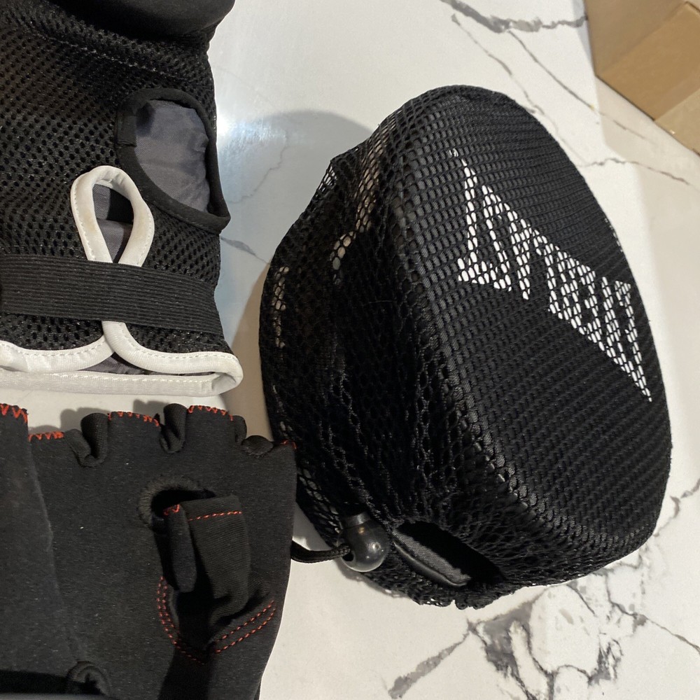 Everlast Punch Mitts Set Size Small
