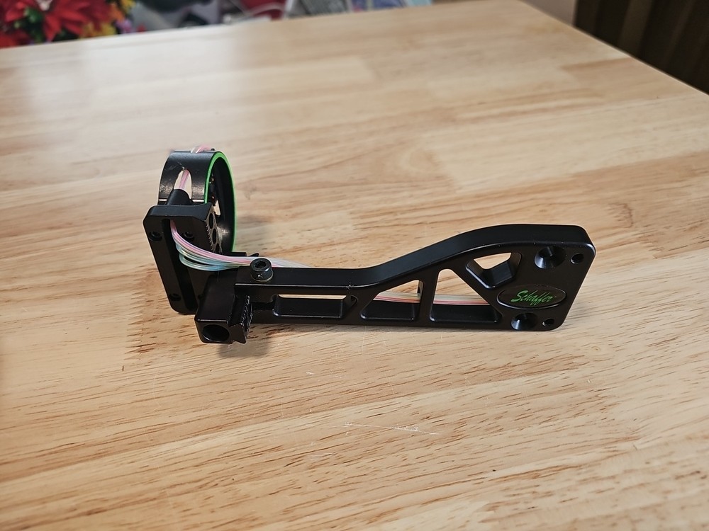 Schaffer Archery Sight 4 Pin Left Hand