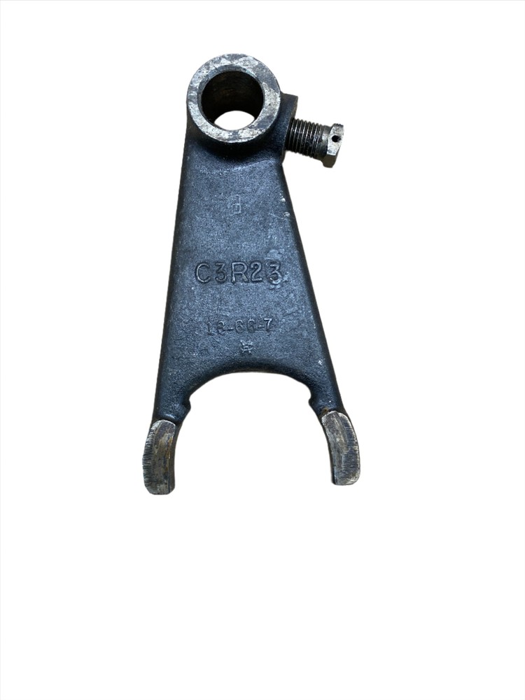 A960 Spicer 18 Forward Shifting Fork