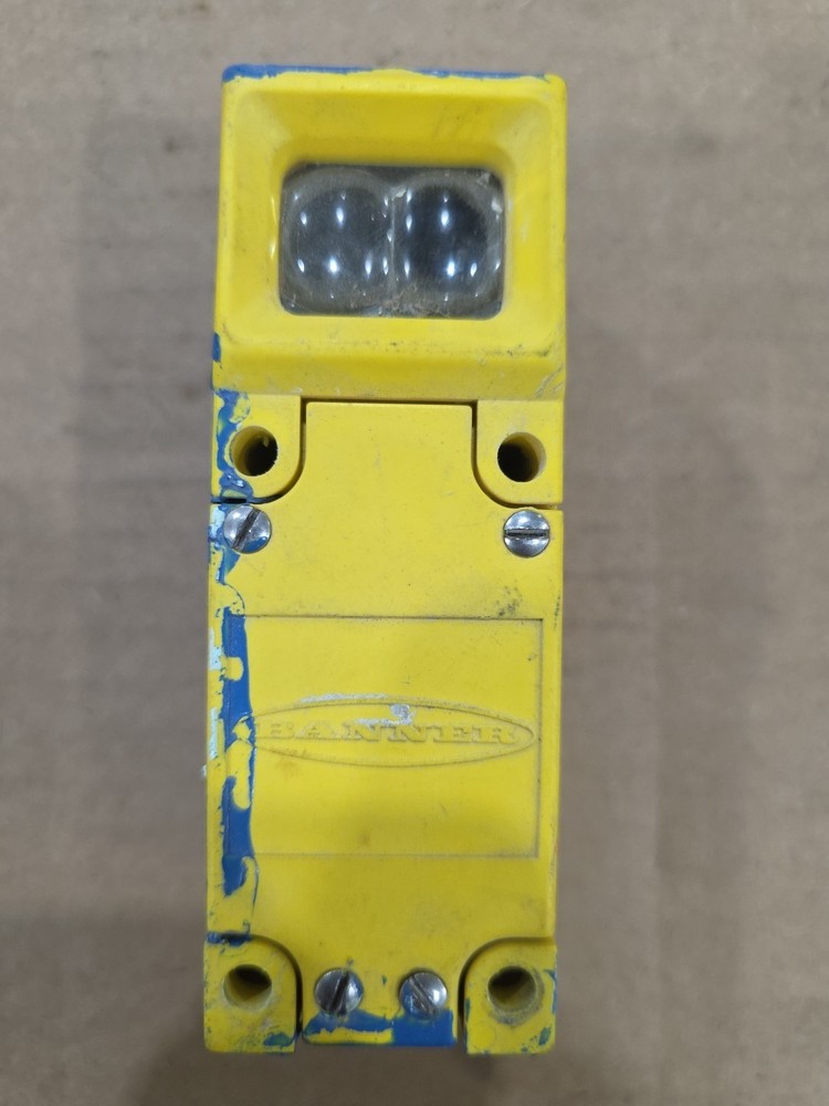 Banner RX1 Multi-Beam Scanner Block - USED