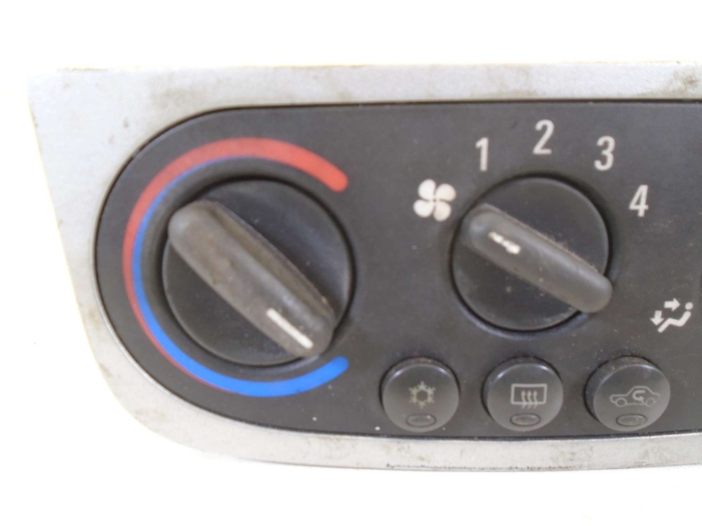 VAUXHALL CORSA HEATER CONTROL PANEL (AIR CON) 2000-2006