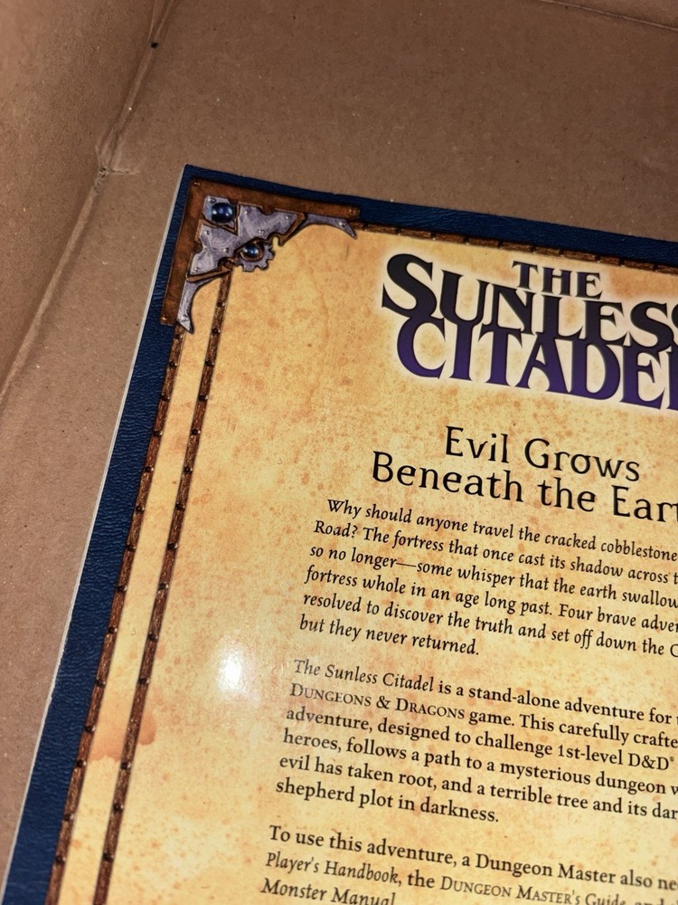 The Sunless Citadel Dungeons & Dragons: Adventure Module - 3rd Edition D&D 2000