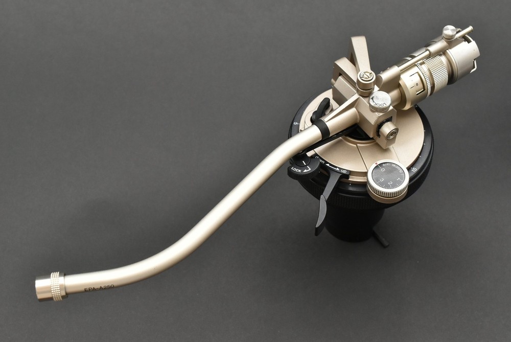 Technics EPA-250 Tonearm