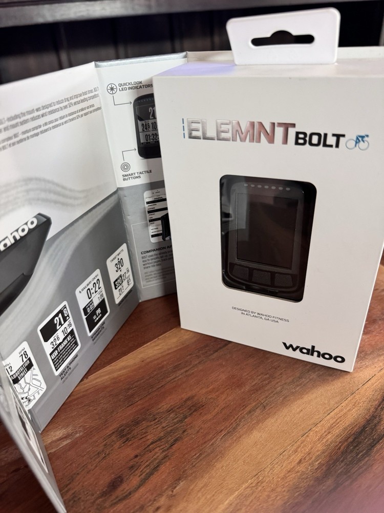 Wahoo ELEMNT Bolt V1 GPS Bike Computer