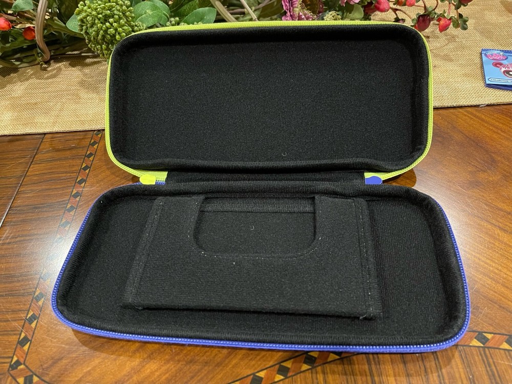 Nintendo Switch Carrying Case and Screen Protector Splatoon 3 Edition New OFB