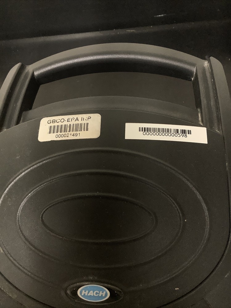 HACH DR/2400 Portable Spectrometer