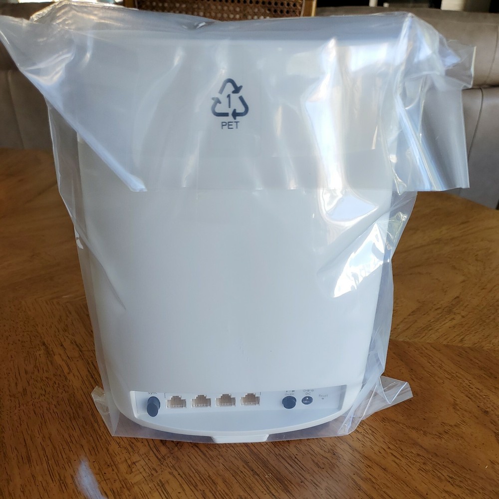 Orbi RBS50v2 AC3000 Satellite Extender