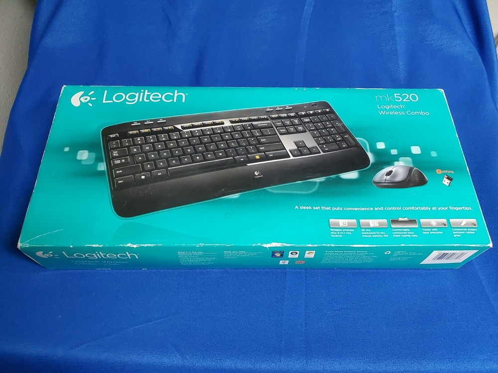 Logitech MK520 Wireless Keyboard and Mouse Bundle
