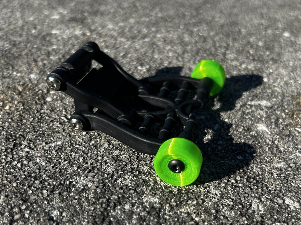 Wheelie Wheels for 1/16th ERevo and Summit