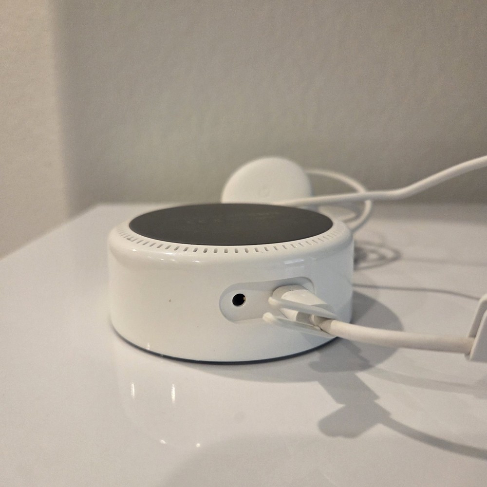 Amazon Echo Dot 2nd Generation Smart Speaker White - Not Tested