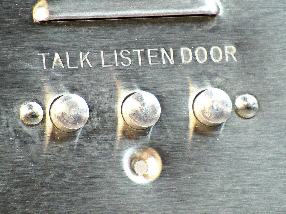 J & D Communication Systems Apartment Intercom Box w. 3 Button Talk Listen Door