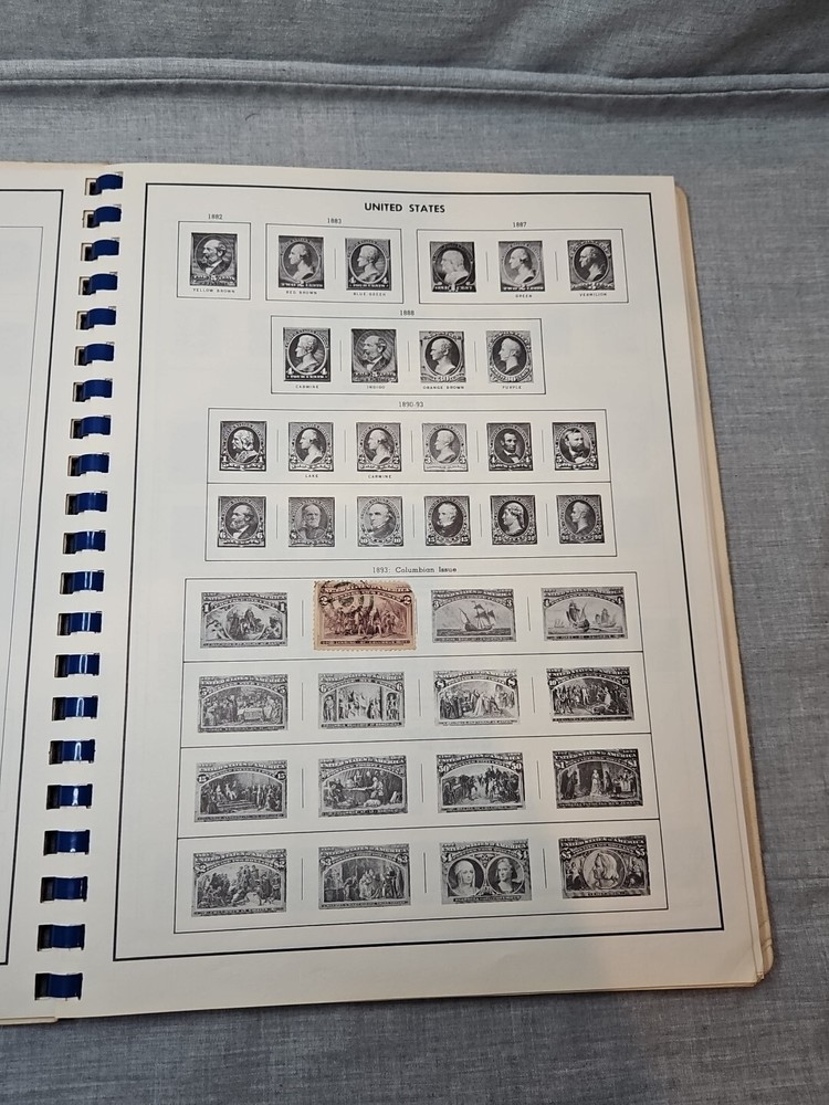 The Harris Freedom Album United States Stamp Book 1967 Read 200 Stamps Included