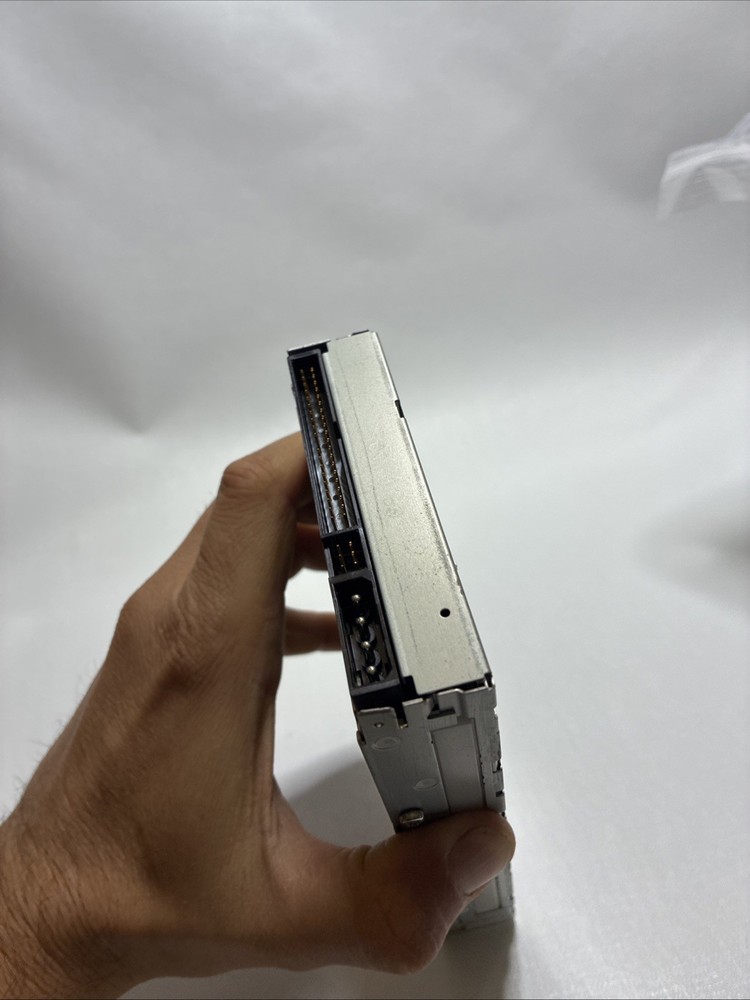 Iomega Z100ATAPI Zip 100 Internal 3.5" Drive